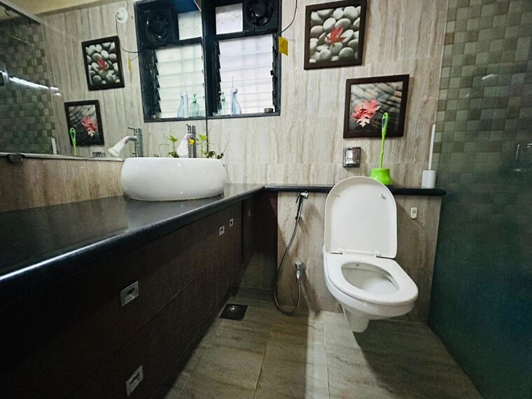 Bathroom, sinhagad road 2 Bedroom 1201 Sq.Ft. Apartment In Sinhagad Road Pune 10002943