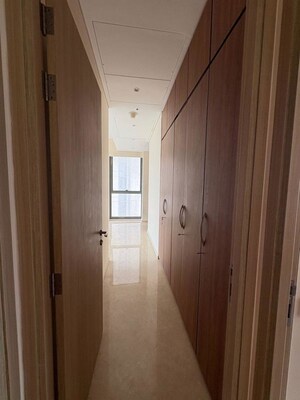 5 BHK Apartment – Entrance View at Rustomjee Crown, Prabhadevi - for Rent