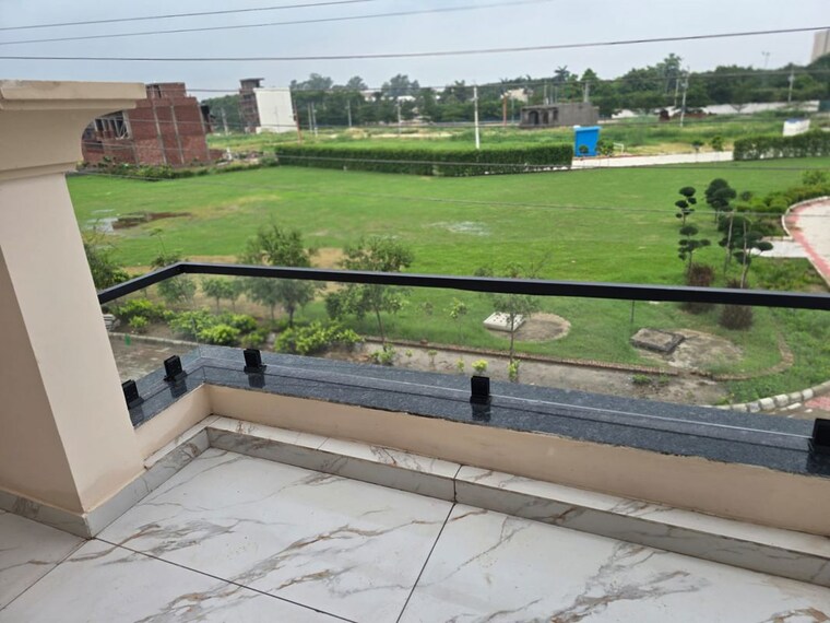 Balcony, sector 115 3 Bedroom 128 Sq.Yd. Independent House In Sector 115 Mohali 10002971