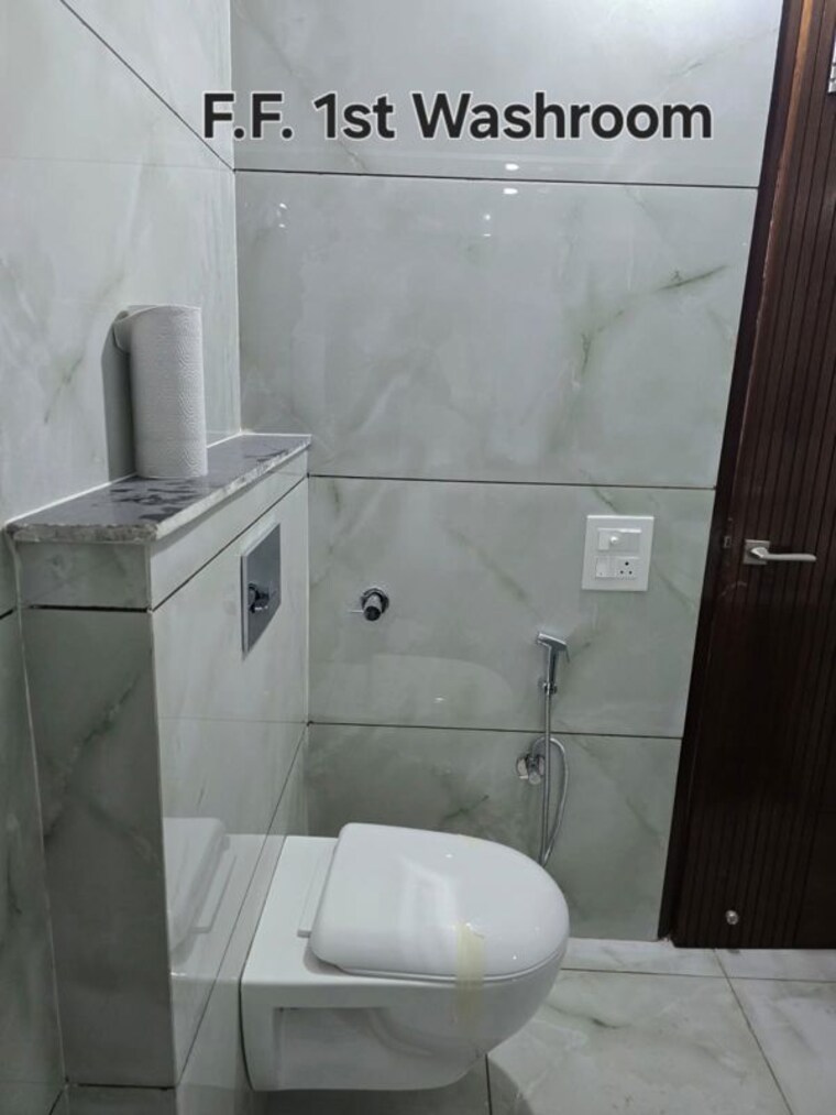 Bathroom, sector 115 3 Bedroom 128 Sq.Yd. Independent House In Sector 115 Mohali 10002971