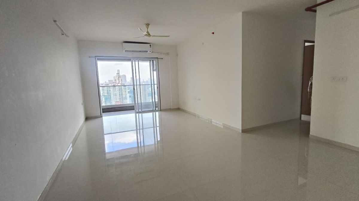 2 BHK + Pooja Room Apartment For Rent in Lodha Vista