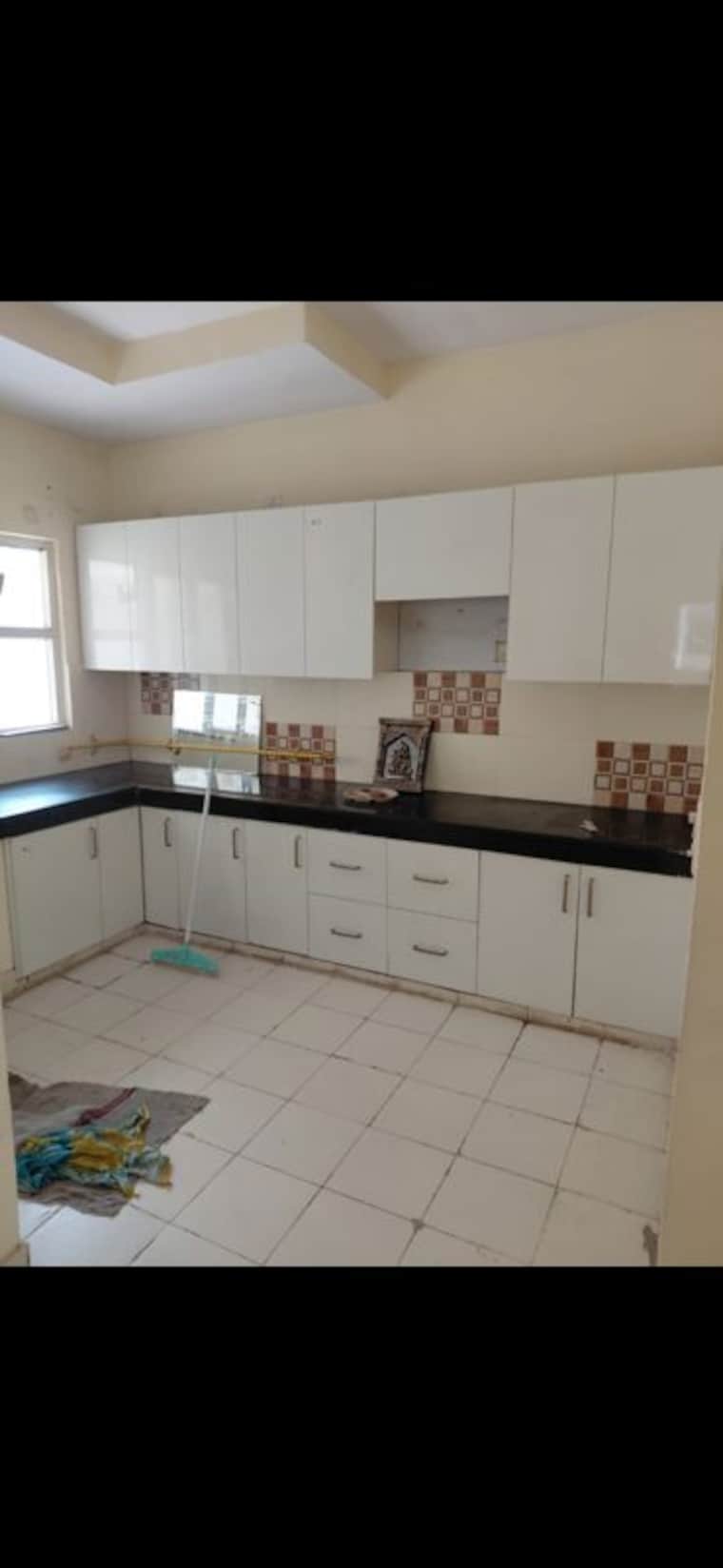 Kitchen, siddharth vihar 3 Bedroom 1800 Sq.Ft. Apartment In Siddharth Vihar Ghaziabad 10002991