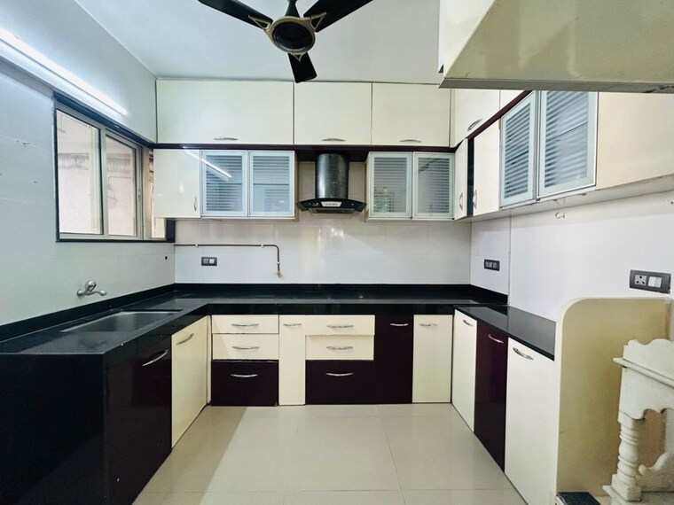 Kitchen, sinhagad road 3 Bedroom 1501 Sq.Ft. Apartment In Sinhagad Road Pune 10002996