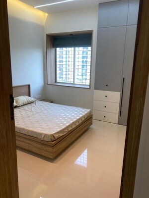 Room in 2 BHK Apartment at Dynamic Imperia Plus, Pisoli – for Sale