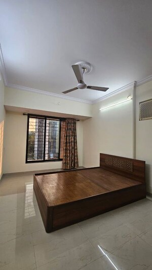 Bedroom in 2 BHK Apartment at Safal Twins, Chembur – for Rent