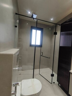 Staircase in 5 BHK Apartment at Emaar Emerald Floors, Sector 65 – for Sale