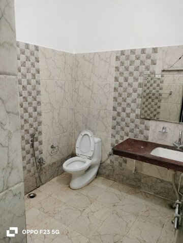 Bathroom in 3 BHK Builder Floor at Gomti Nagar – for Rent