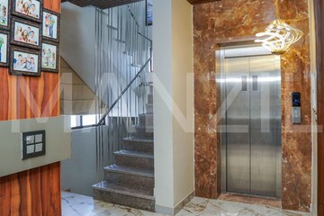 Staircase in 5 BHK Apartment at Patiala Road – for Sale