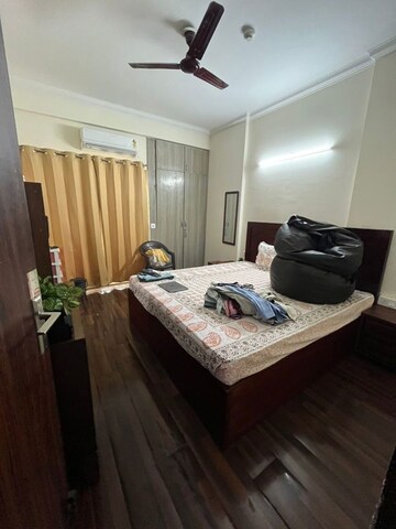 Bedroom in 3 BHK Apartment at Elite Golf Green, Sector 79 – for Rent