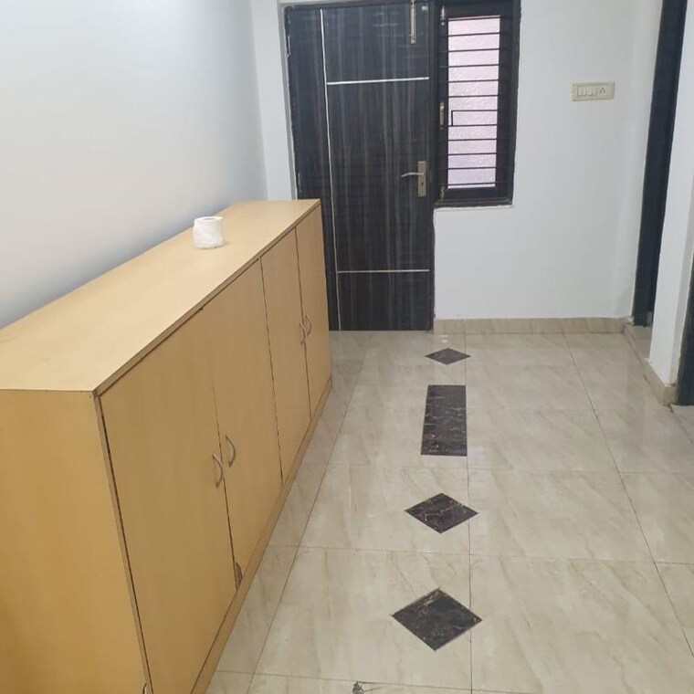 Other, lajpat nagar ii Commercial Office Space 900 Sq.Ft. In Lajpat Nagar ii Delhi 10003094