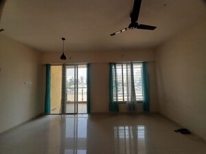 Room in 2 BHK Apartment at Shroff Signature Heights, Wakad – for Rent