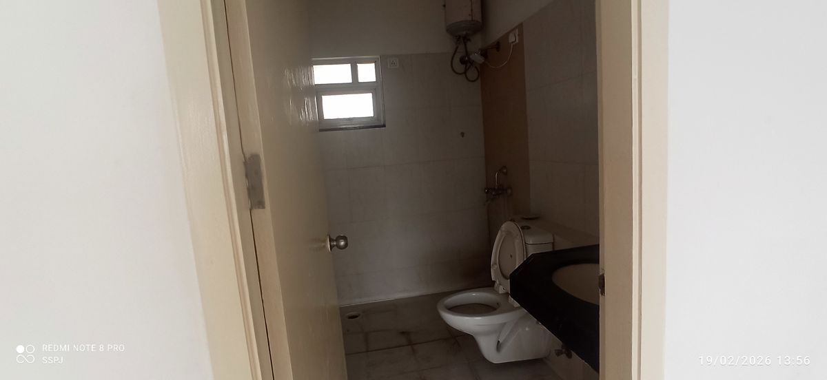 3 BHK + Extra Room Apartment For Rent in Godrej Horizon