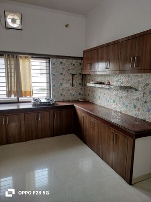 Kitchen in 3 BHK Builder Floor at Gomti Nagar – for Rent