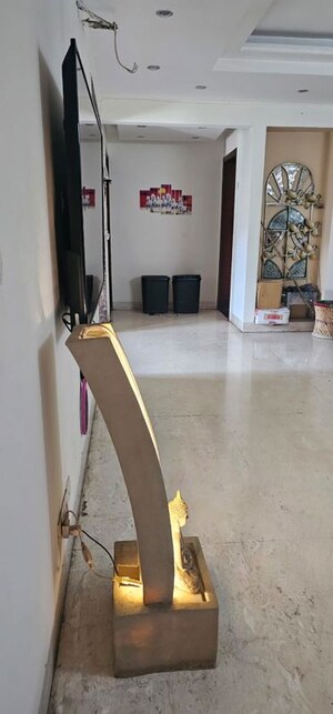 Furnished Amenities in 3 BHK Builder Floor at RWA Apartments Sector 45, Sector 45 – for Rent