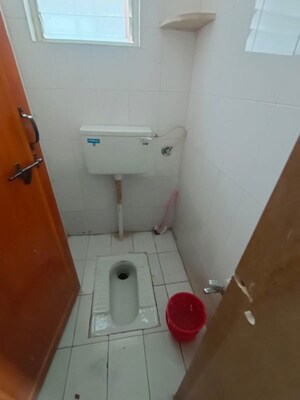 Bathroom in 2 BHK Apartment at Akurdi – for Rent