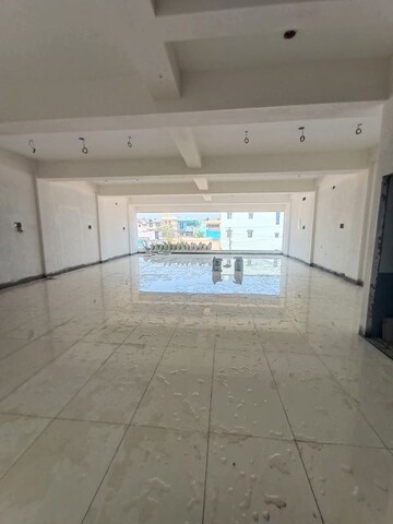 Team Area in  Showroom at Poonamallee – for Rent