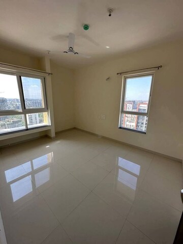 Room in 2 BHK Apartment at Nyati Elysia, Kharadi – for Rent