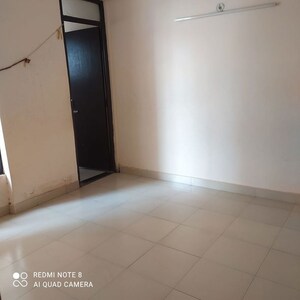 Room in 2 BHK Apartment at OP Floridaa, Sector 82 – for Sale