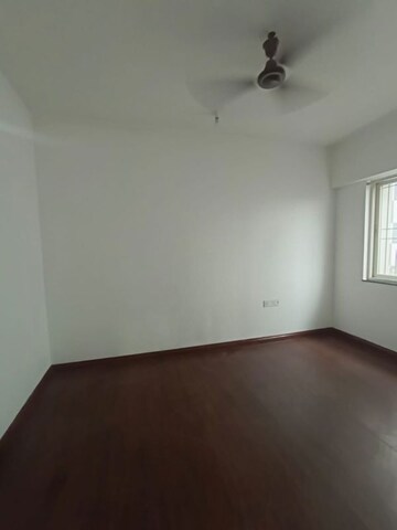 Room in 2 BHK Apartment at Essen Aishwaryam Comfort Phase-I, Akurdi – for Rent