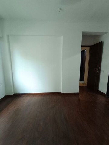 Room in 2 BHK Apartment at Essen Aishwaryam Comfort Phase-I, Akurdi – for Rent