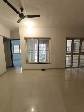 Room in 2 BHK Apartment at Essen Aishwaryam Comfort Phase-I, Akurdi – for Rent