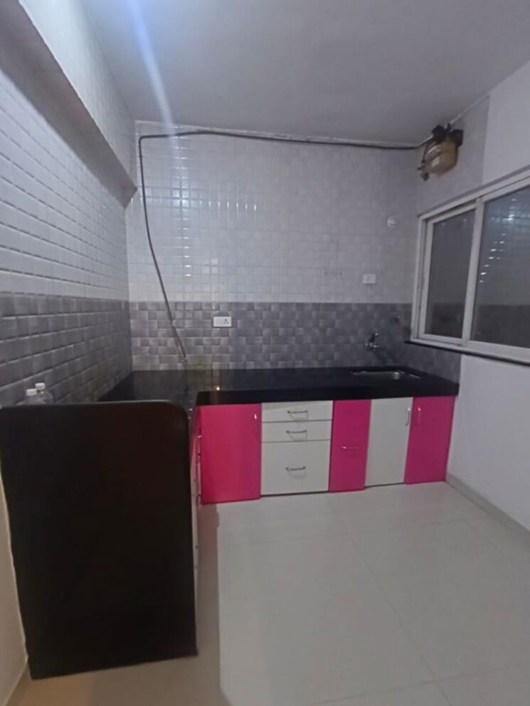 Kitchen, essen-aishwaryam-comfort-phase-i 2 Bedroom 800 Sq.Ft. Apartment In Akurdi Pune 10003176