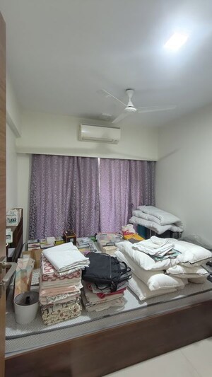Living Room in 2.5 BHK Apartment at Kabra Centroid, Santacruz East – for Rent