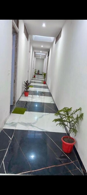 Building Lobby in  Pg at Ambala Highway – for Rent