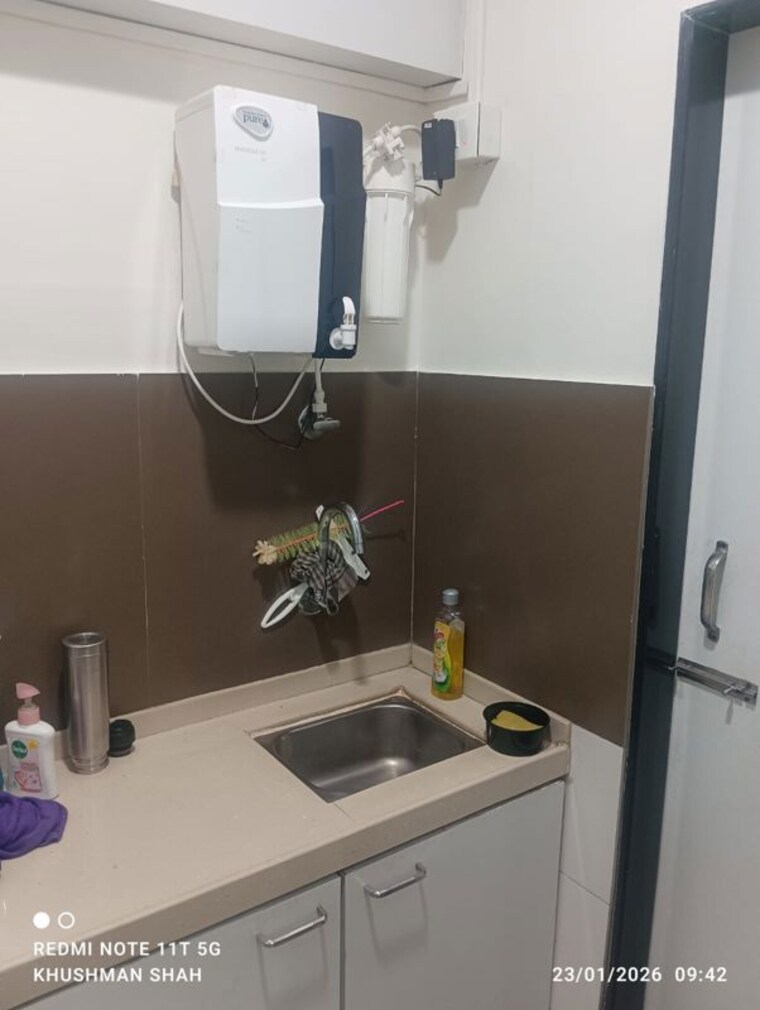 Team Area, vashi sector 30a Commercial Office Space 1000 Sq.Ft. In Vashi Sector 30a Navi Mumbai 10003233