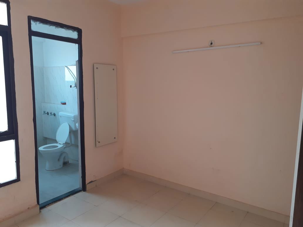 2 BHK + Pooja Room Apartment For Sale in OP Floridaa