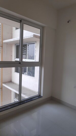 Room in 1.5 BHK Apartment at Sheth Avante, Kanjurmarg West – for Rent