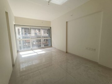 Room in 2 BHK Apartment at Godrej Central, Chembur – for Sale