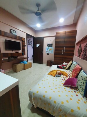 Bedroom in 2 BHK Apartment at K Raheja Vistas, Powai – for Rent