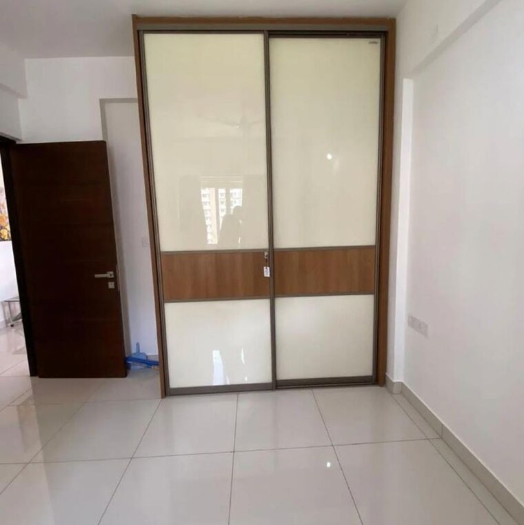 undefined, vajram-tiara 1 Bedroom 640 Sq.Ft. Apartment In Avalahalli Bangalore 10003278