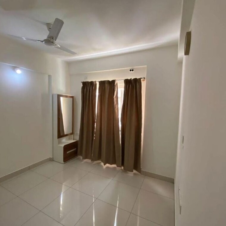undefined, vajram-tiara 1 Bedroom 640 Sq.Ft. Apartment In Avalahalli Bangalore 10003278