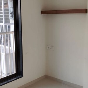 Room in 2 BHK Apartment at Bhoomi Samarth C Wing, Sonawala Industry Estate – for Rent