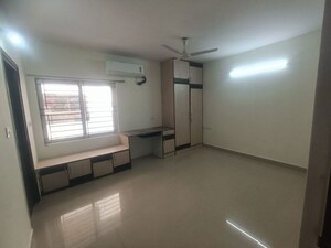 3 BHK Apartment For Rent in Aditya DSR Lake Side, Gachibowli