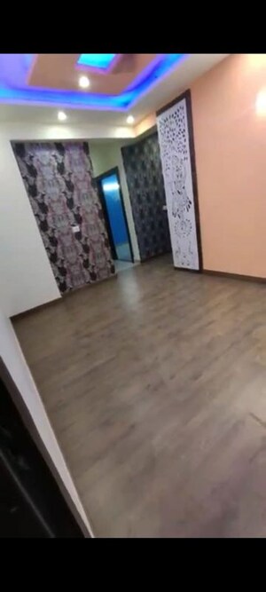 Room in 3 BHK Apartment at Conscient Habitat 78, Sector 78 – for Sale