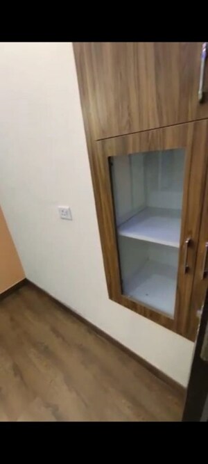 Room in 3 BHK Apartment at Conscient Habitat 78, Sector 78 – for Sale