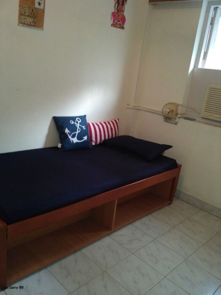 Bedroom, bandra west 1 Bedroom 500 Sq.Ft. Apartment In Bandra West Mumbai 10003311