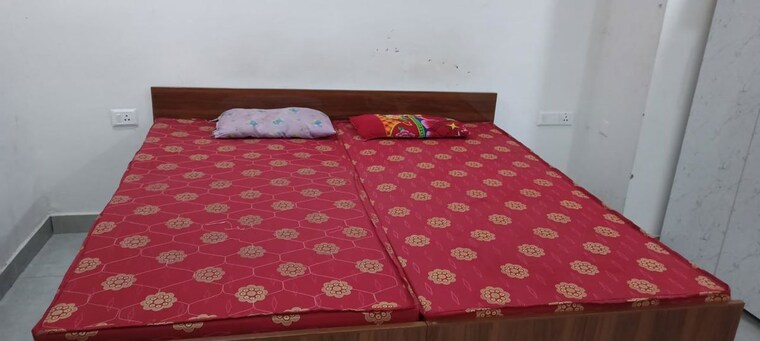 Bedroom, chandigarh-citi-center Studio 600 Sq.Ft. Apartment In Vip Road Zirakpur 10003347