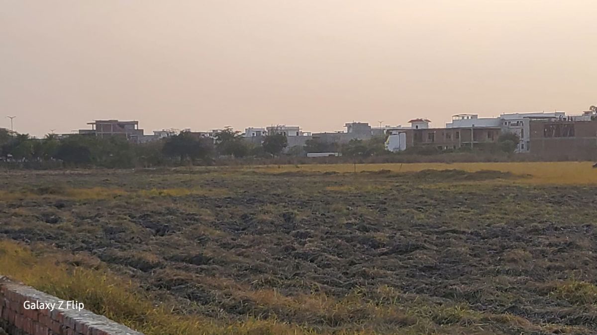 Plot For Sale in Sheetal Vihar Raebareli Road