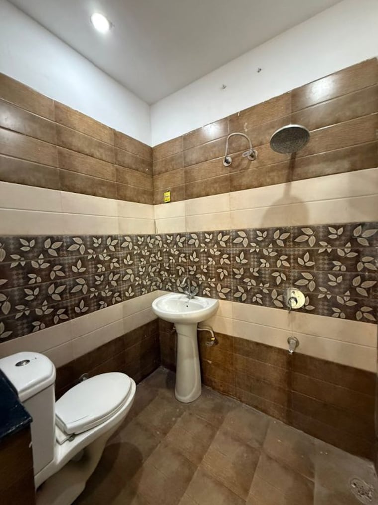 Team Area, dhakoli 3 Bedroom 1250 Sq.Ft. Builder Floor In Dhakoli Zirakpur 10003500