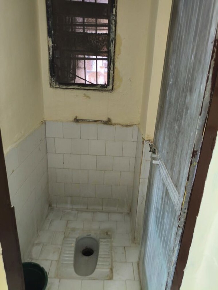 Bathroom, chakki naka 1 RK 361 Sq.Ft. Apartment In Chakki Naka Thane 9994577