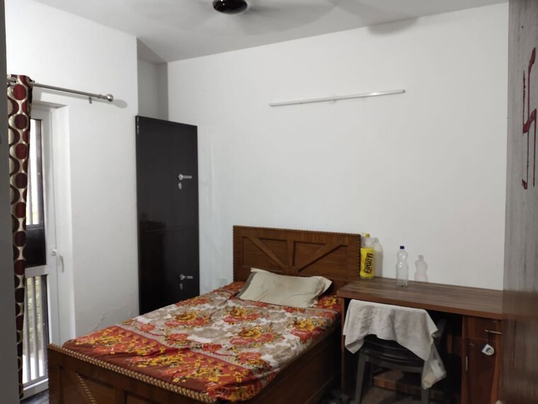 Bedroom, sector 89 3 Bedroom 250 Sq.Yd. Builder Floor In Sector 89 Faridabad 10003490