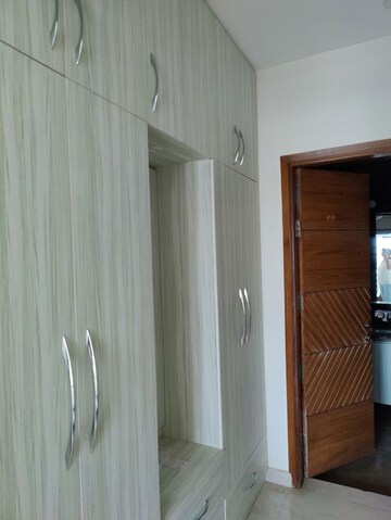 Room in 3 BHK Apartment at DLF Hyde Park, South Mullanpur – for Rent