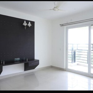Room in 3 BHK Apartment at Purva Venezia, Yelahanka New Town – for Rent