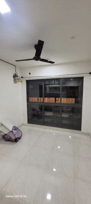 Living Room in 2 BHK Apartment at Majiwada – for Rent