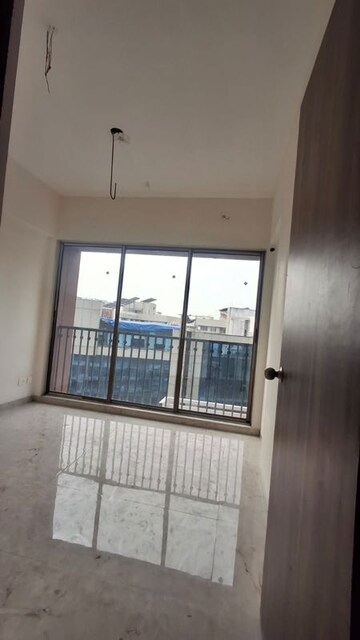 Room in 2 BHK Apartment at Crystal Paradise Residences, Andheri East – for Sale