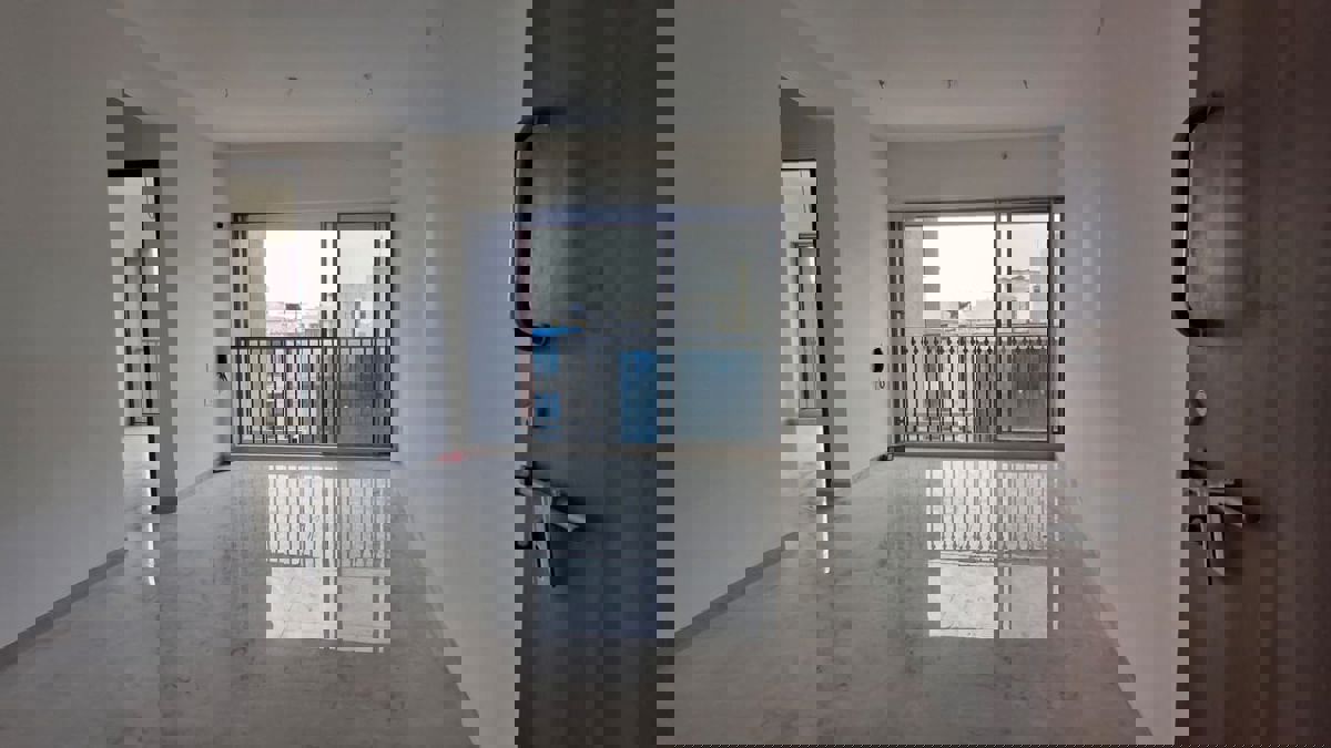 2 BHK 578 Sq.Ft. Apartment in Crystal Paradise Residences